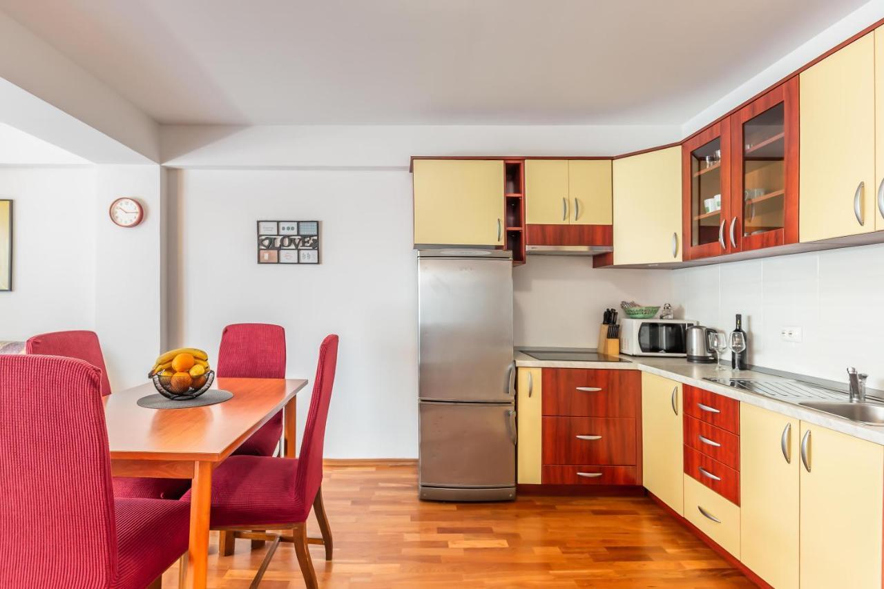 Apartments Sunset Makarska Ngoại thất bức ảnh